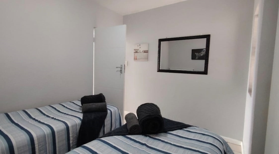 2 Bedroom Property for Sale in De Bakke Western Cape